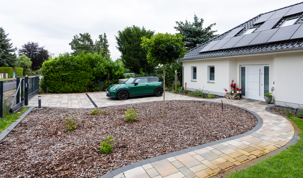 Garten Vorderbereich